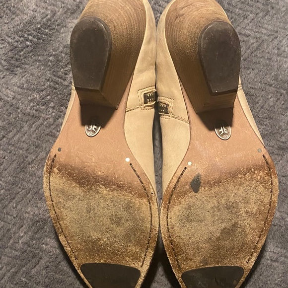 Frye Reina Bootie Women's 8.5 Nubuck Ash - Picture 4 of 7